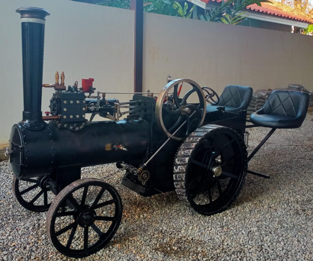 Photo of Right Hand Side View of the Traction Engine